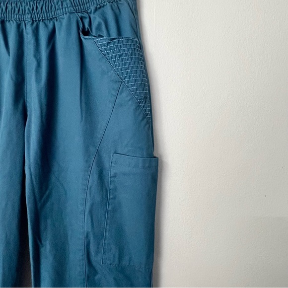 Jaanuu scrub pants size small - Picture 7 of 7